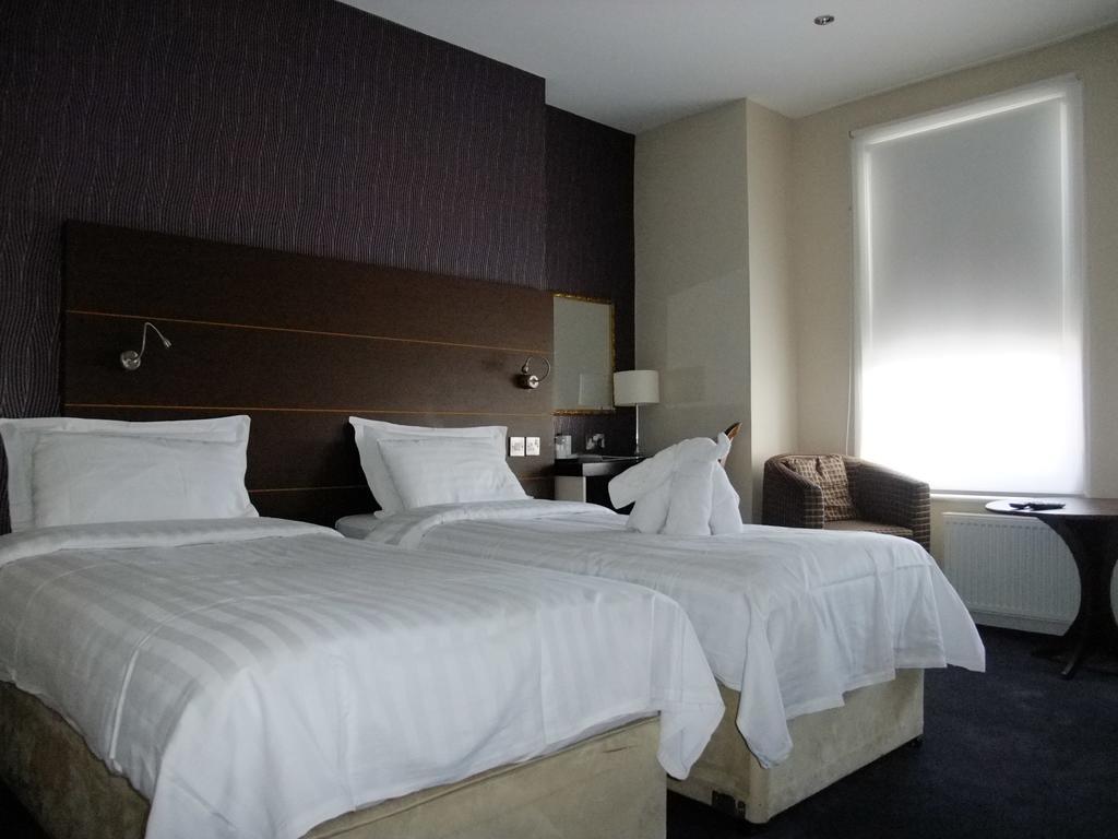 Waterside Boutique Hotel อีสต์บอร์น ภายนอก รูปภาพ