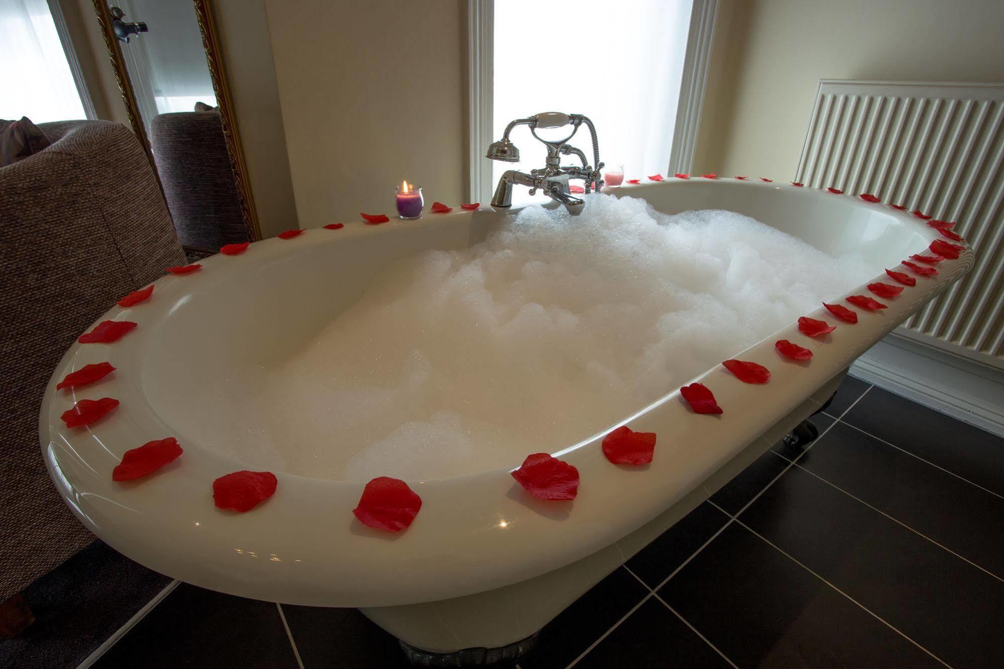 Waterside Boutique Hotel อีสต์บอร์น ภายนอก รูปภาพ